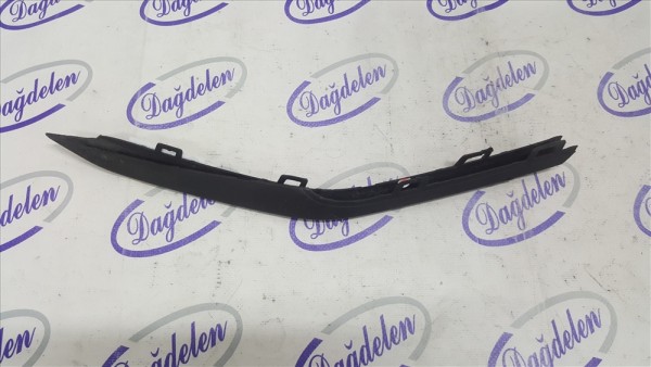 2018 FOCUS SİS FAR ÇITASI SAĞ (ÇIKMA)