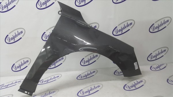 2018 FOCUS ÖN ÇAMURLUK SAĞ (ÇIKMA)