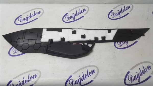 2018 FOCUS ARA KONSOL YAN KAPAK SOL