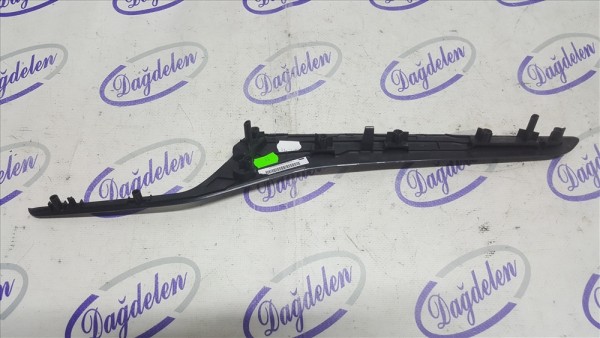 2018 FOCUS SOL ÖN KAPI PANEL ÇITASI ÜST