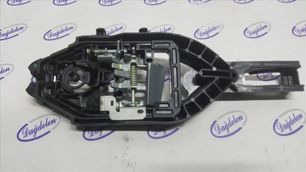 2018 FOCUS SAĞ ÖN KAPI DIŞ AÇMA KOL İÇ DESTEK BRAKETİ