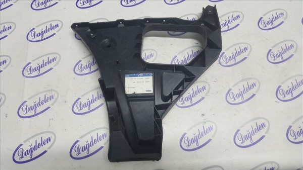 1998-2004 FOCUS ARKA TAMPON BRAKETİ SOL (SEDAN)