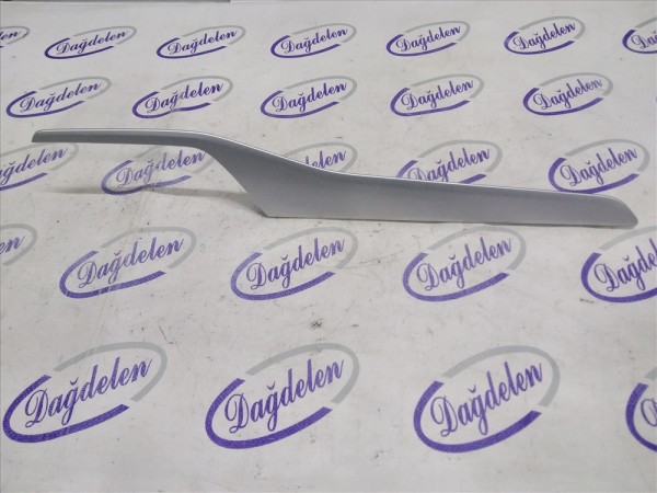 2018 FOCUS SOL ÖN KAPI PANEL ÇITASI ÜST (ÇIKMA)