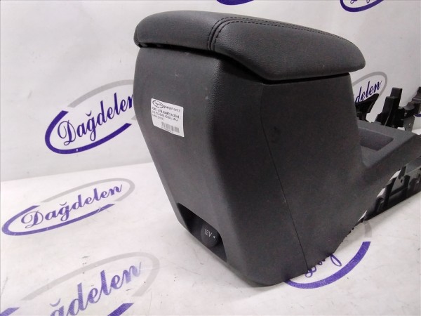 2018 FOCUS ARA KONSOL ARKA KAPAK (ÇIKMA)