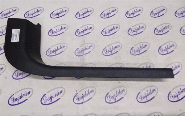 2018 FOCUS MARŞPİYEL SAĞ ÖN İÇ KAPLAMA (ÇIKMA)