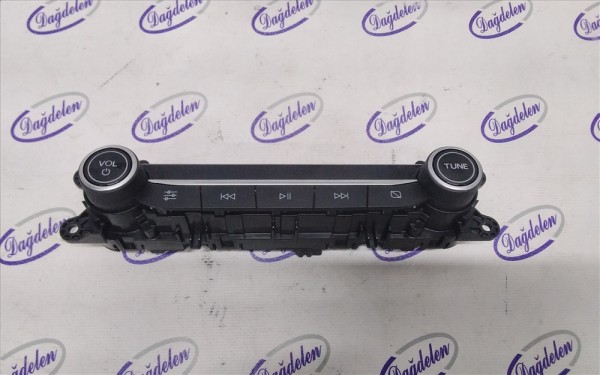 2018 FOCUS RADYO KUMANDA PANELİ (ÇIKMA)