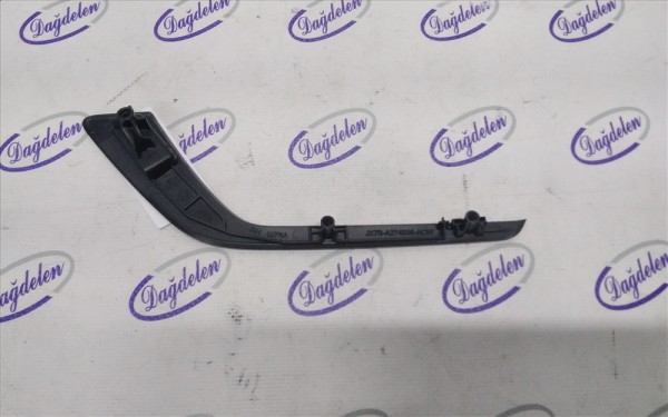 2018 FOCUS İÇ AÇMA KOL ÇERÇEVESİ SAĞ ARKA (ÇIKMA)