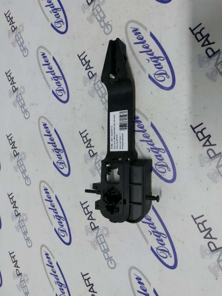 2003-2009 FİESTA BRAKET SOL ÖN KAPI KOLU İÇ BRAKET