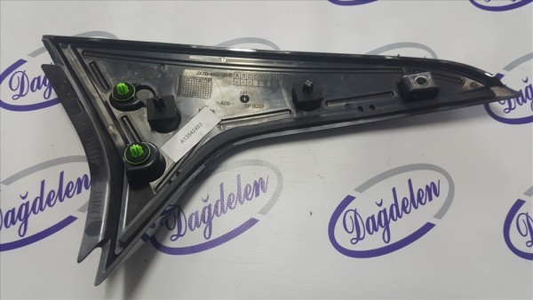 2018 FOCUS KAPLAMA BAGAJ SPOYLER SOL KÖŞESİ(ESTATE/STW)