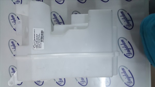 2018 FOCUS SİLECEK YEDEK SU DEPOSU ( ÖN FAR YIKAMALI, ARKA CAM YIKAMALI )