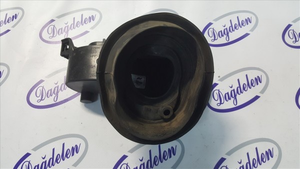 2011/2015 FOCUS YAKIT DEPO KAPAK YUVASI(KUMANDALI/ESTATE/STW)