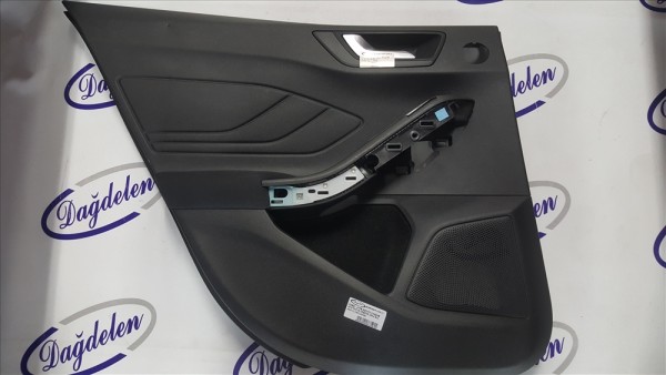 2018 FOCUS DÖŞEME ARKA SOL KAPI İC KAPLAMASI