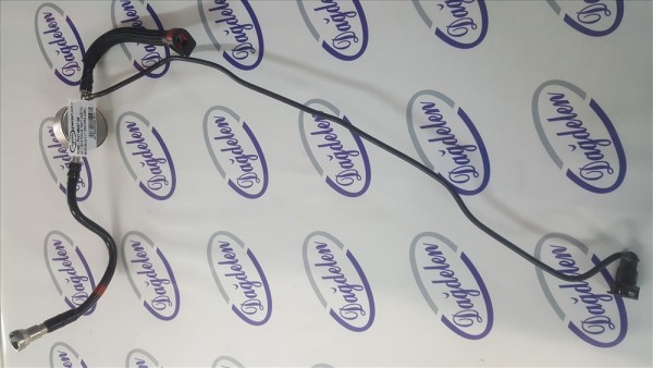 2011/2015 FOCUS YAKIT DAĞITICI BORUSU(2.0 LT DRATORQ DİZEL)