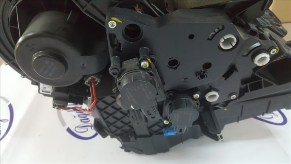 2011/2015 FOCUS KALORİFER KOMPLE(CİFT.KOM.OTOM)