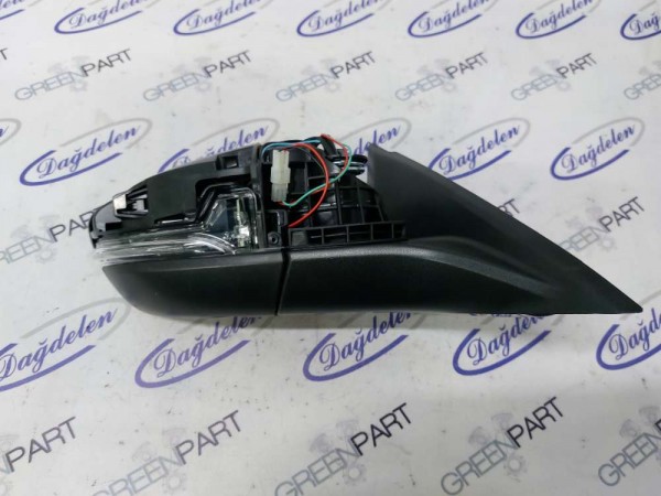 2018 FOCUS SAĞ AYNA (YAN SAN/ELEKTRİKLİ/SİNYALLİ/ISIT/KTLNR/MRPŞYEL LMB) AYNA KAPAĞI HARİÇ