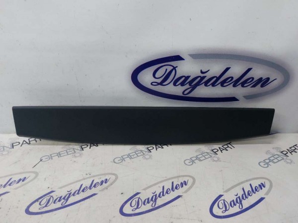 2018 FOCUS BAGAJ KAPAK İÇ DÖŞEME ÜST BAKALİT (HB/ÇIKMA)