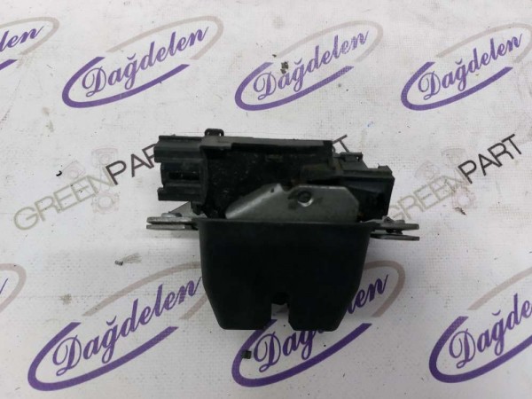 2018 FOCUS BAGAJ KAPAĞI KİLİDİ (ÇIKMA)