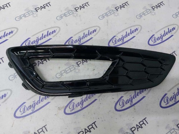 2015-2018 FOCUS SAĞ SİS ÇERÇEVESİ (ÇIKMA)