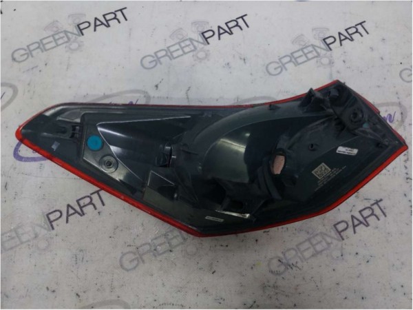 2018- FOCUS SAĞ STOP LAMBASI (SERVİS İADESİ-HASARLI)