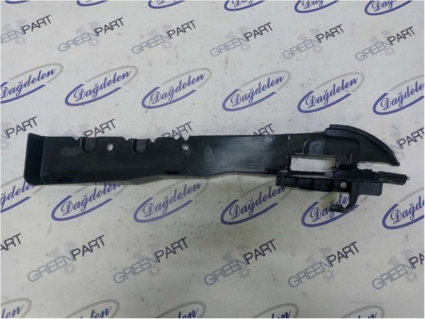 2005-2008 FOCUS SOL ÖN ÇAMURLUK BRAKETİ (YAN SANAYİ)