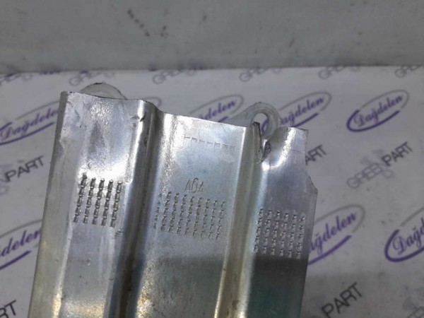 2018- FOCUS ARKA TAMPON DEMİRİ (HB-ÇIKMA)