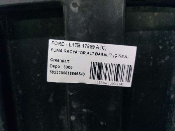 PUMA RADYATÖR ALT BAKALİT (ÇIKMA)