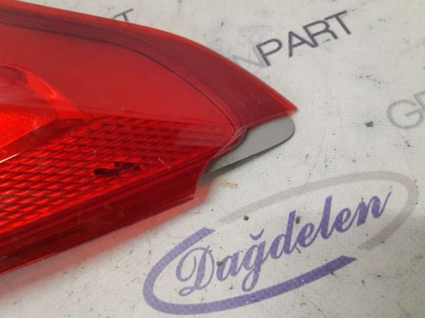 2018- FOCUS STOP LAMBASI SAĞ DIŞ (ÇIKMA/HASARLI)