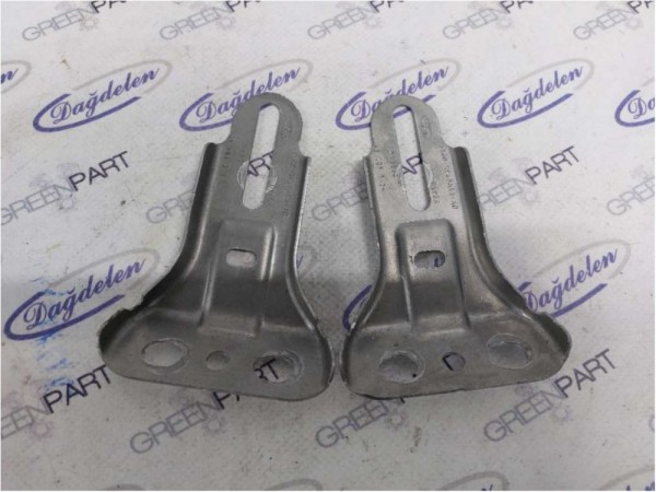 2018 FOCUS ARA KONSOL BRAKETİ (ÇIKMA)