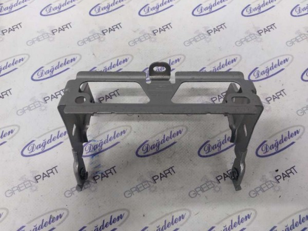 2018 FOCUS TORPİDO DEMİRİ BRAKETİ (ÇIKMA)