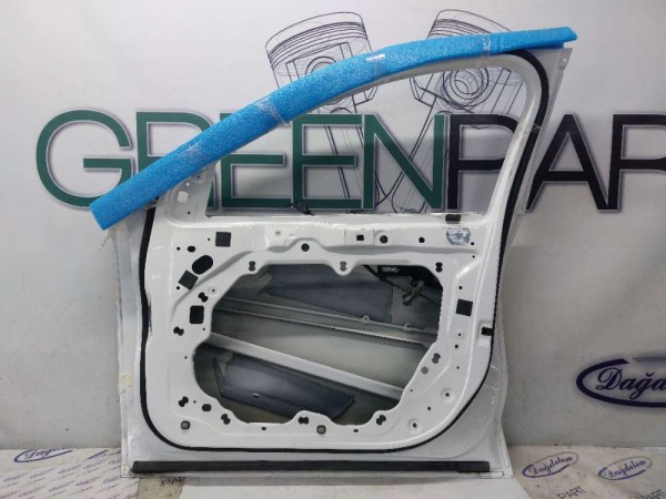 2018 FOCUS SAĞ ÖN KAPI (BOŞ-ÇIKMA)