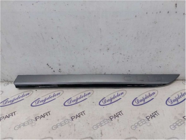 RENAULT CLİO 5 ARKA KAPI BANDI SOL (ÇIKMA)