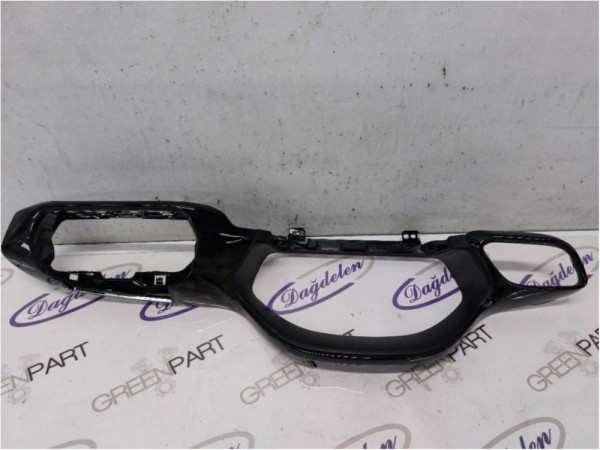 2018 FİESTA GÖSTERGE PANEL ÇERÇEVESİ (ÇIKMA)