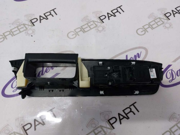 2017 ECOSPORT CAM AÇMA DÜĞMESİ KOMPLE ÖN SOL (ÇIKMA)