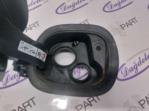 2018-2023 FOCUS YAKIT DOLUM YUVASI KOMPLE (ÇIKMA)