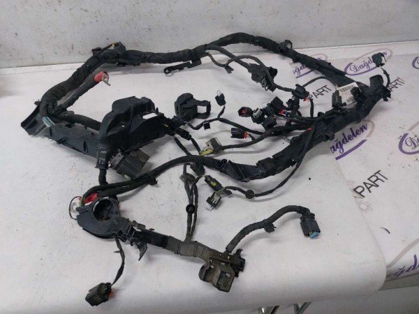 2018 FİESTA MOTOR ÜST TESİSATI (1.1 MOTOR /ÇIKMA DÜZ VİTES)