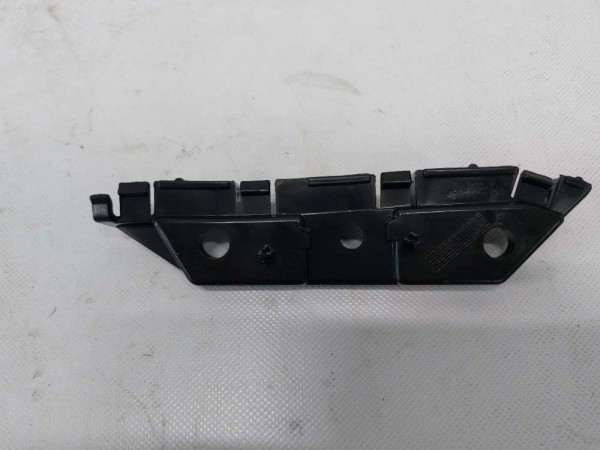 2015 MONDEO ÖN TAMPON BRAKETİ SAĞ (YAN SANAYİ)