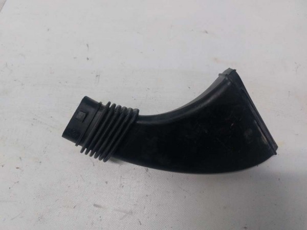 2020 KUGA HAVA FİLTRE KISA HORTUMU (ÇIKMA)