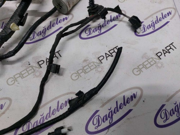 2023 FORD  EXPLORER ARKA TAMPON TEİSATI (ÇIKMA-HASARLI)