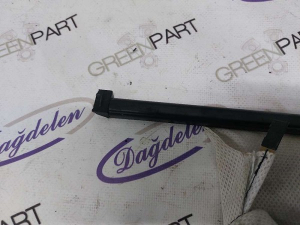 2020 FOCUS SUNROOF PERDESİ ARKA (ÇIKMA-HASARLI)