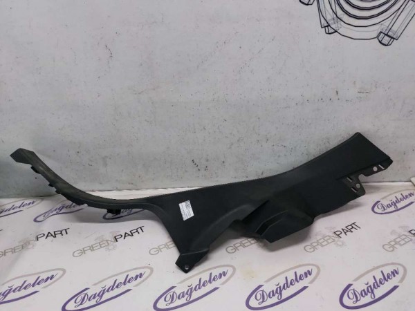 2018- FİESTA ARKA ÇAMURLUK İÇ BAKALİT SAĞ (ÇIKMA)