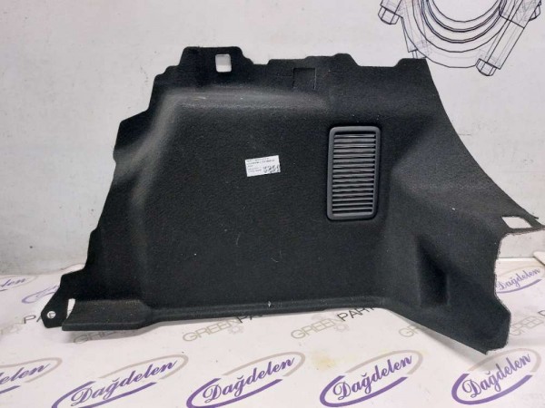 2018- FİESTA BAGAJ İÇ DÖŞEME SAĞ (ÇIKMA)