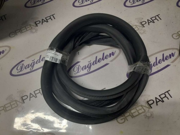 2018- FİESTA KAPI İÇ FİTİLİ SAĞ ÖN (ÇIKMA)