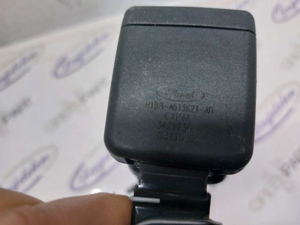 2018 FİESTA ARKA EMNİYET KEMER TOKASI ORTA (ÇIKMA)