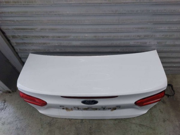 2018 FOCUS BAGAJ KAPAĞI BOŞ (SEDAN)