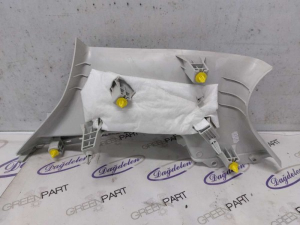 2018 FOCUS ARKA ÇAMURLUK ÜST BAKALİT SAĞ (HB-ÇIKMA)