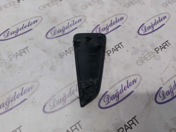 2018 FOCUS ARKA TAMPON REFLEKTÖR SAĞ (HB-ÇIKMA)