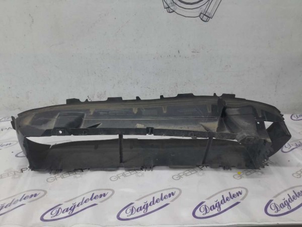 2020 PUMA DEFLEKTÖR RADYATÖR ÜST HAVA KANALI (ÇIKMA)