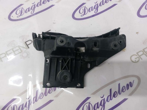 2018 FOCUS ARKA TAMPON BRAKETİ SAĞ ( HB-ÇIKMA)