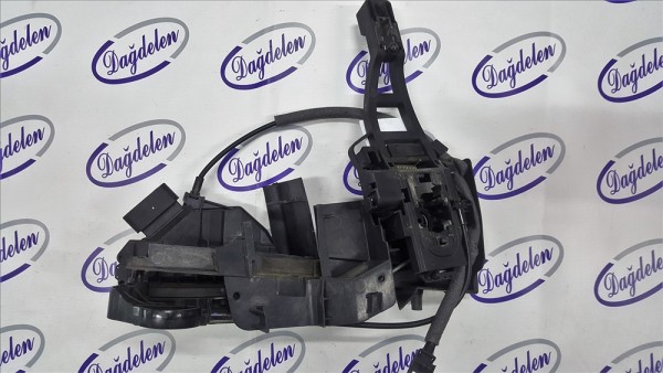 2011/2015 FOCUS KAPAK SOL ÖN KAPI KİLİDİ YAN BAKALİTİ