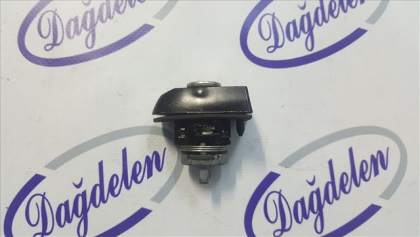 2018 FOCUS KİLİT YUVASI SOL ÖN KAPI